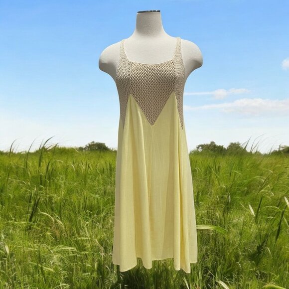 Hayden Los Angeles Dresses & Skirts - Hayden Los Angeles Yellow Crochet Top Sleeveless Sundress L Boho Flowy Festival